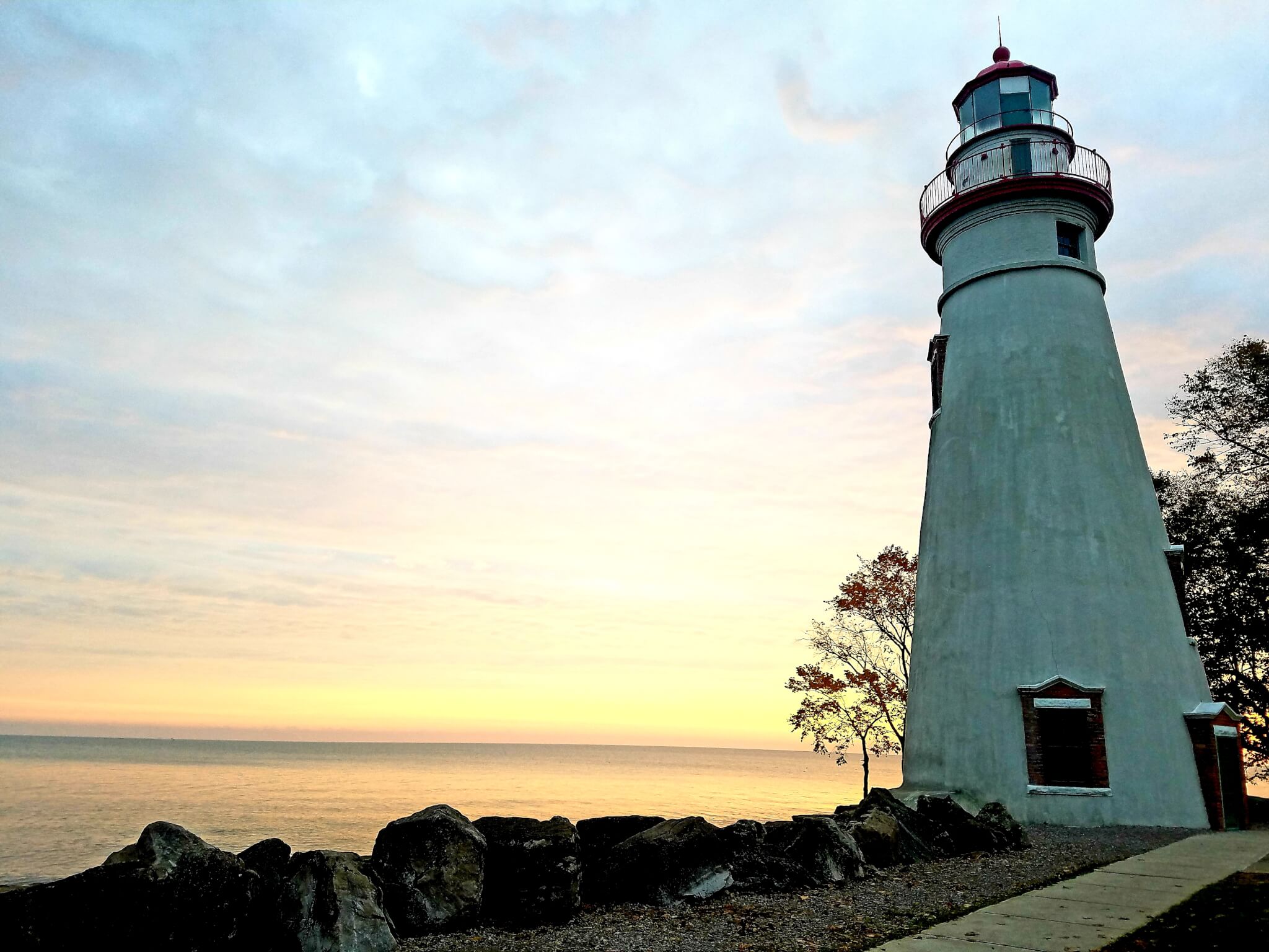 28. Watching the sunrise from the Marblehead Lighthouse